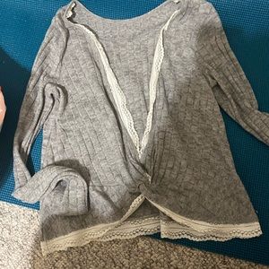 Abercrombie kids grey shirt with lace